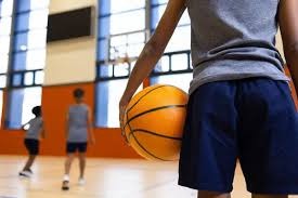 曼城官方：罗德里已重返训练场，他独自完成了个人训练