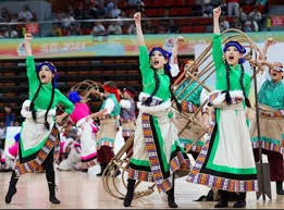 亚马尔：皇马是巴萨的死敌，我就算买车也不会买