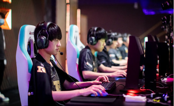 曼城已经为 曼城已经为